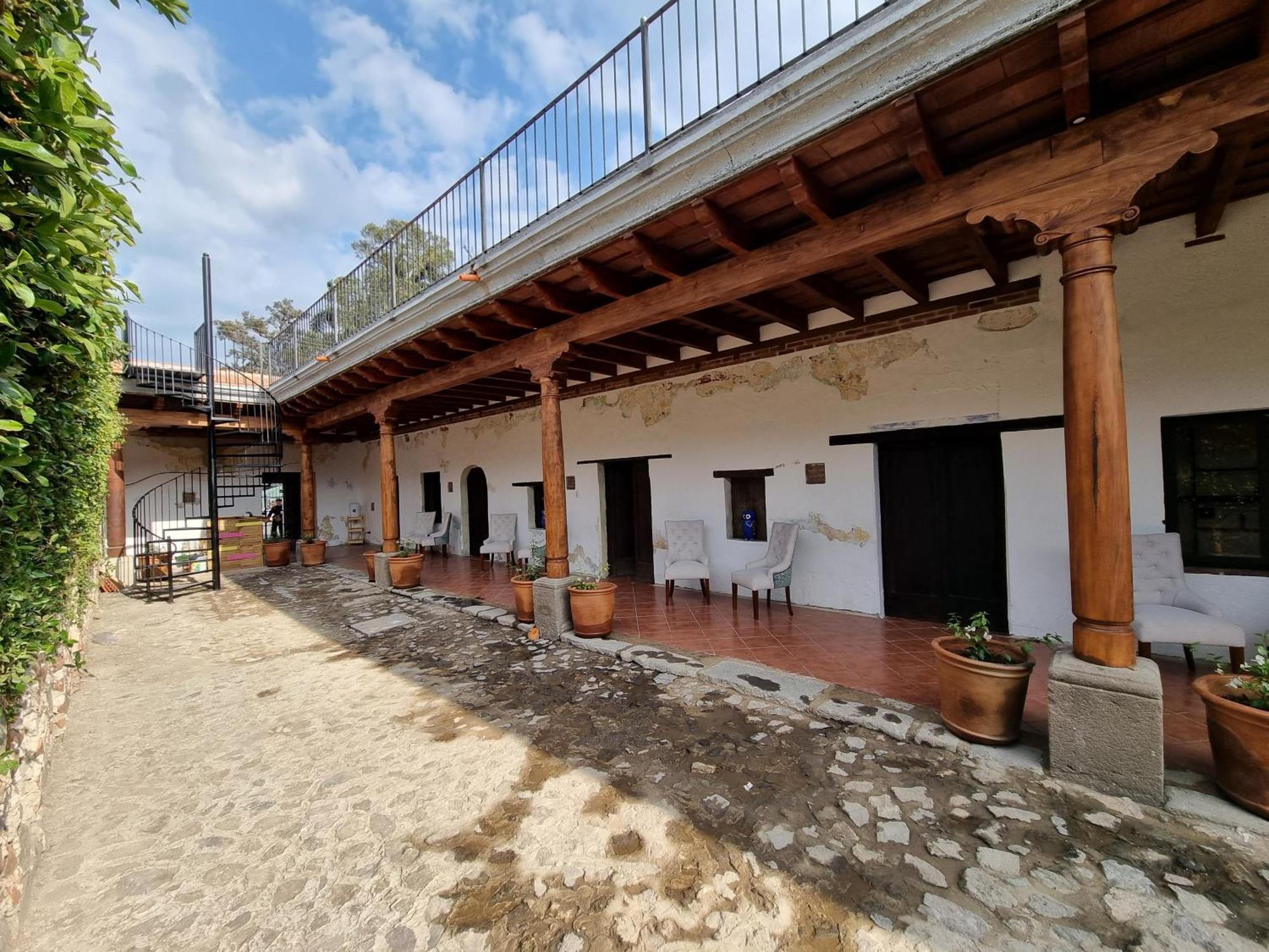 Central Hostel San Sebastian Antigua Luaran gambar